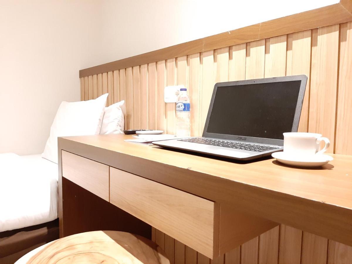 Hotel Pantes Kota Lama Семаранг Екстериор снимка