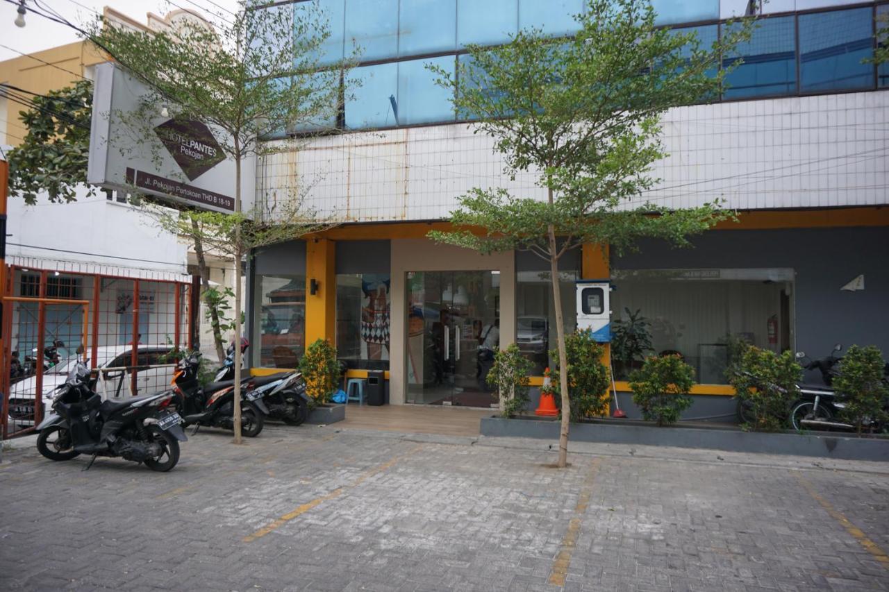 Hotel Pantes Kota Lama Семаранг Екстериор снимка