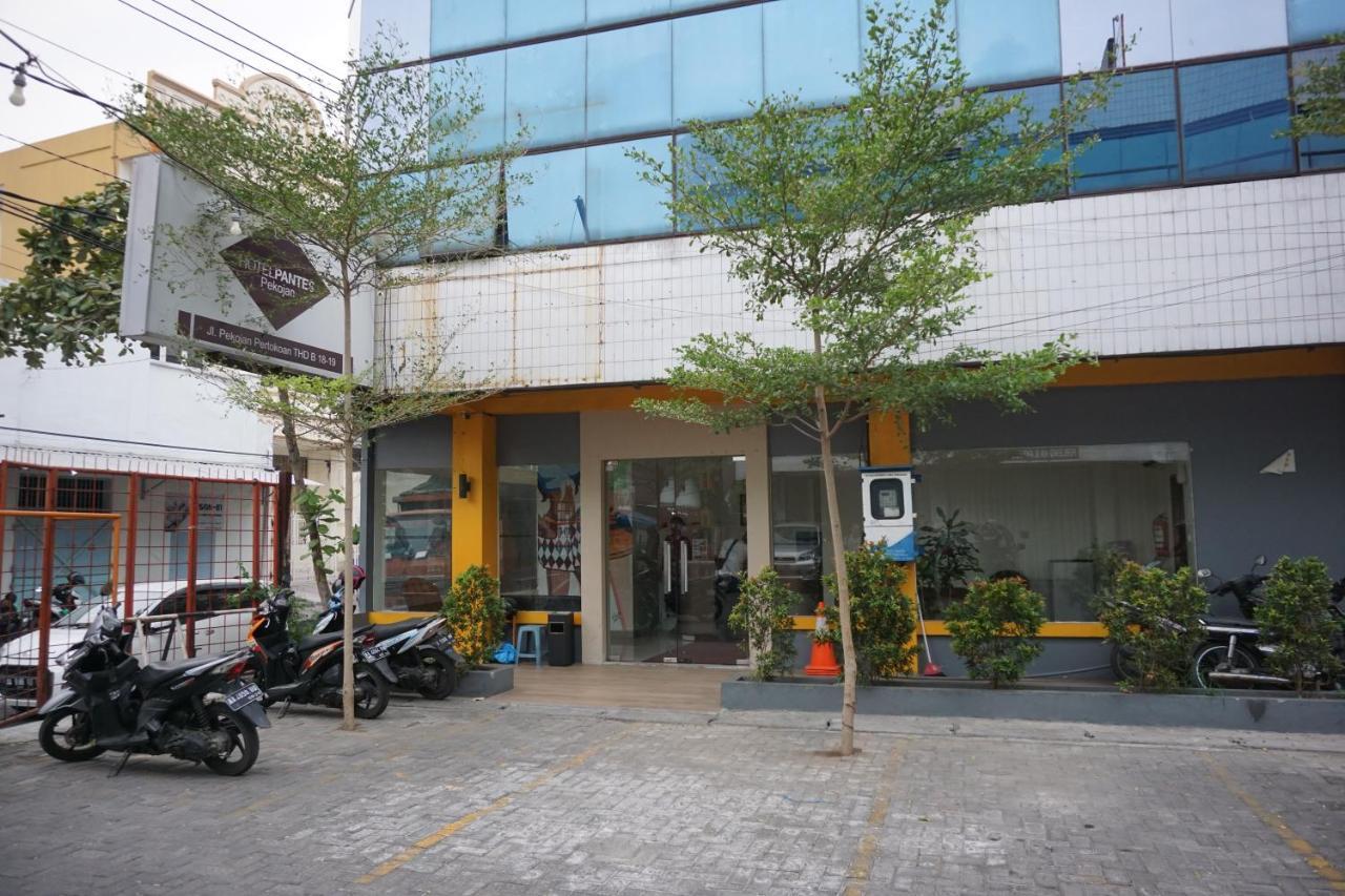 Hotel Pantes Kota Lama Семаранг Екстериор снимка