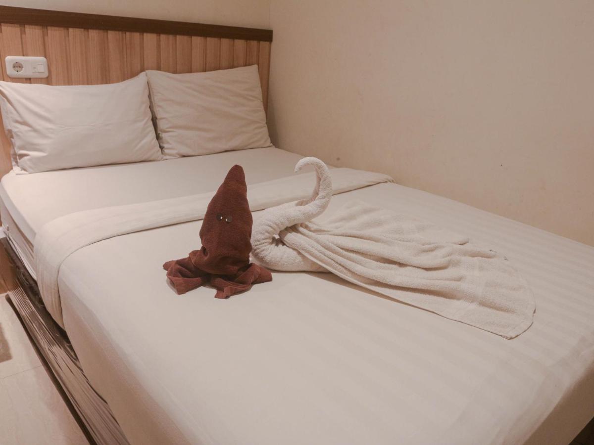 Hotel Pantes Kota Lama Семаранг Екстериор снимка