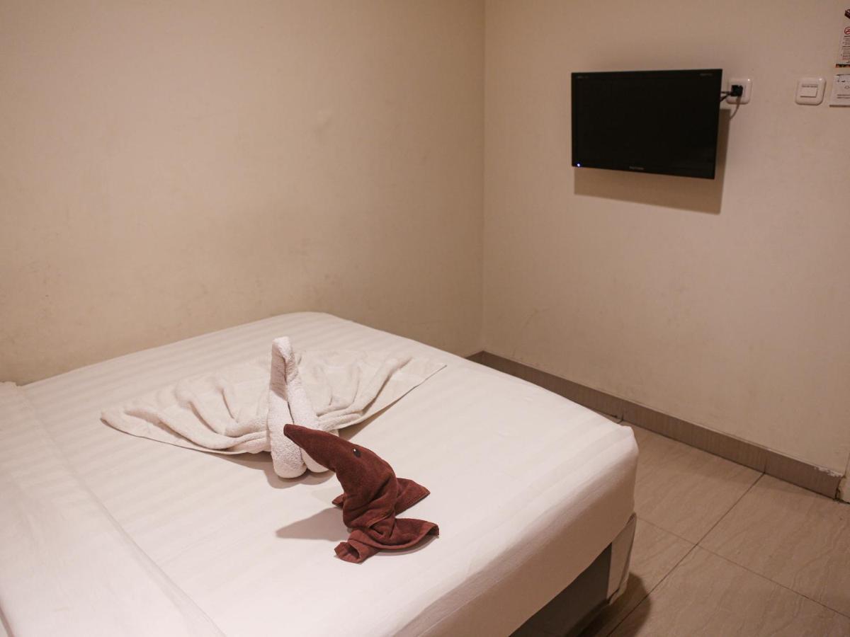 Hotel Pantes Kota Lama Семаранг Екстериор снимка